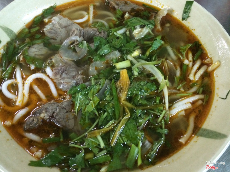 Bún bò thịt gân