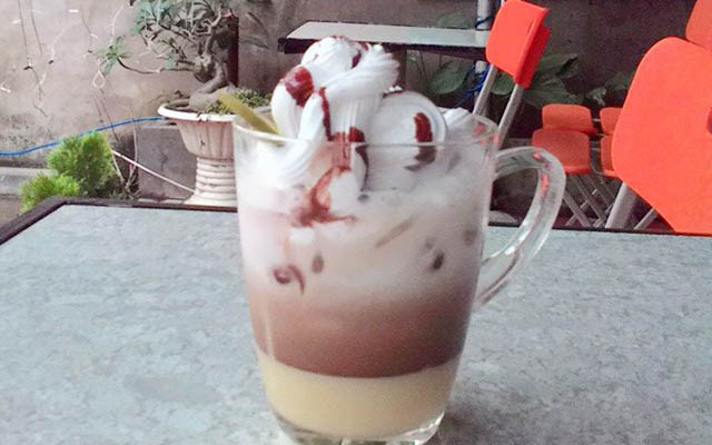 Nhím Coffee - Phạm Hữu Lầu