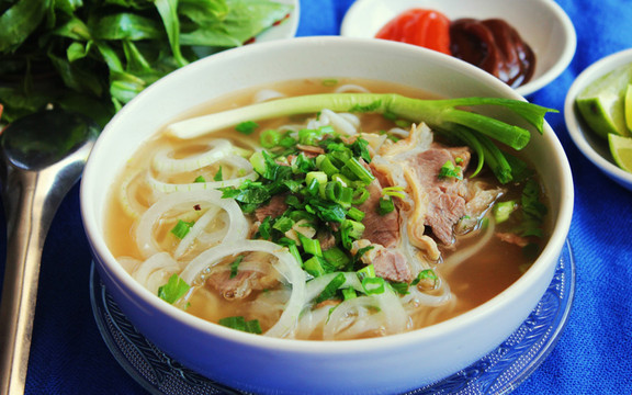 Phở Bò Nam Định - Hàng kênh