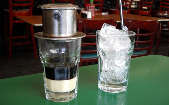 Nhật Linh Cafe
