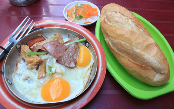 Bánh Mì Chảo - Hai Bà Trưng