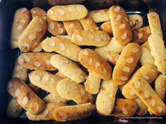 Almond Cookies không phụ gia