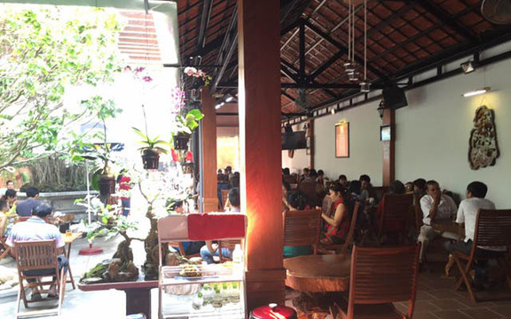 Rin Cafe - Hồ Quý Ly