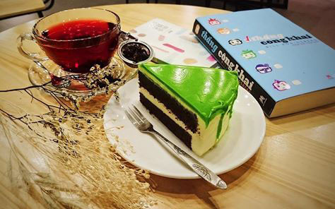 The Nerd's Nest - Cafe & Bakery