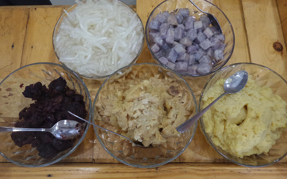 Chè Bốn Mùa - Kim Sơn