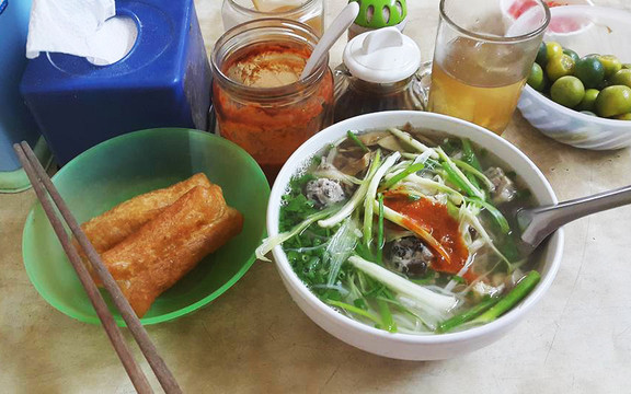 Lan Anh - Bún Gà & Bún Mọc