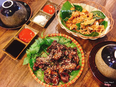 thịt dải lợn nướng mật ong