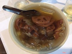 Chè củ sen nha đam