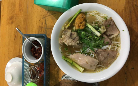 Diệu Nhi - Cơm Rang & Bún Bò Huế