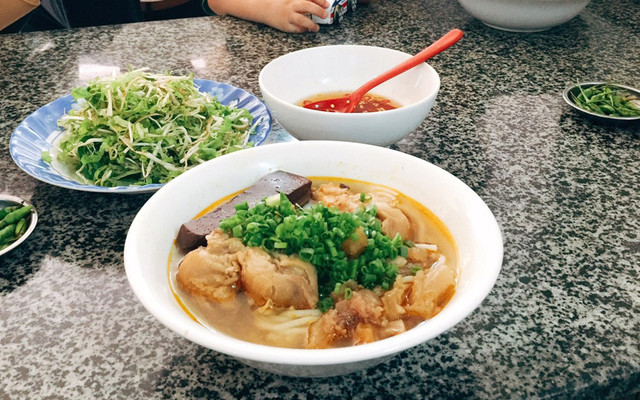 Hương Giang - Bún Bò Huế