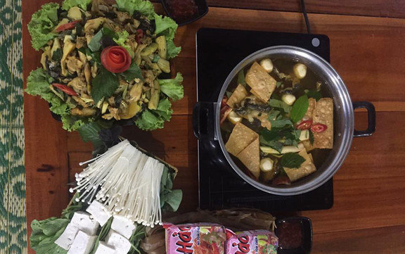 Sơn Tống - Lẩu Đêm