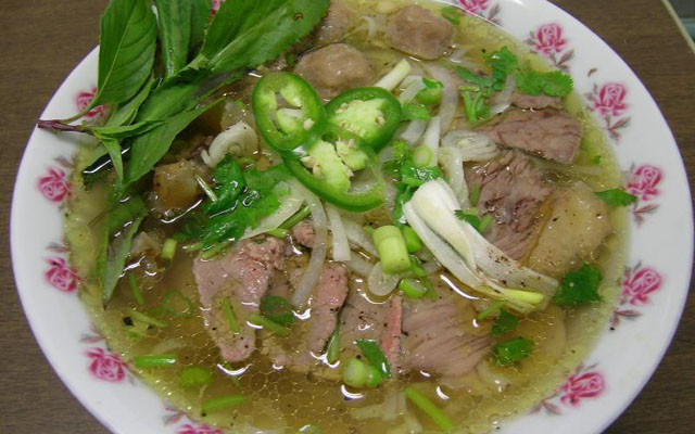 Vũ Phong - Phở Bò Gia Truyền