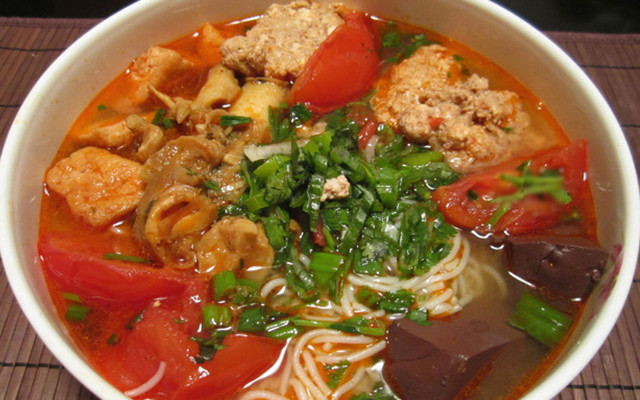 Bún Giò Heo & Bún Riêu Cua