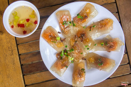 bánh bôt lọc