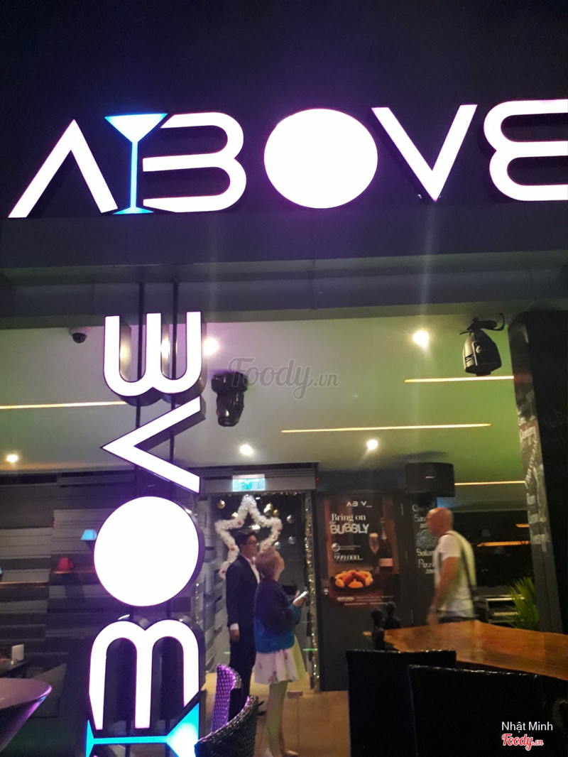 Khu vực cửa ra vào