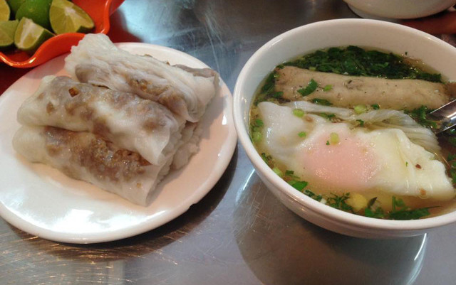 Bà Dung - Bánh Cuốn Cao Bằng