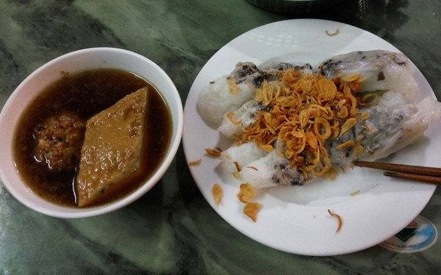 Bánh Cuốn & Bún Thịt Nướng