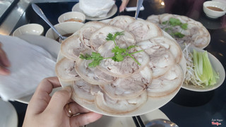 thịt heo cuốn bánh tráng