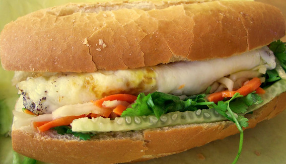 Bánh Mì Ốp La