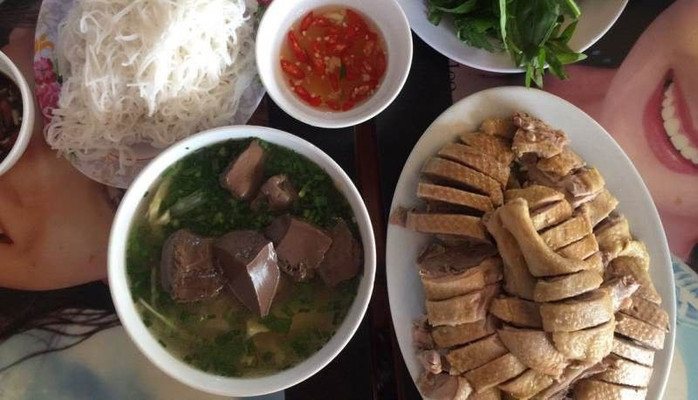 Thế Giới Ngan - Bà Triệu