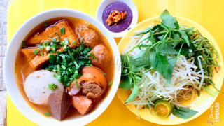 Bún Riêu Hà Lan Đặc Biệt