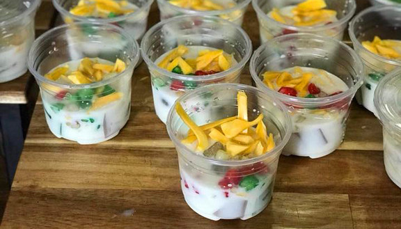 Hương Phố Cổ - Chè & Các Món Vặt