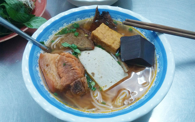 Bún Riêu Đồ Chiểu