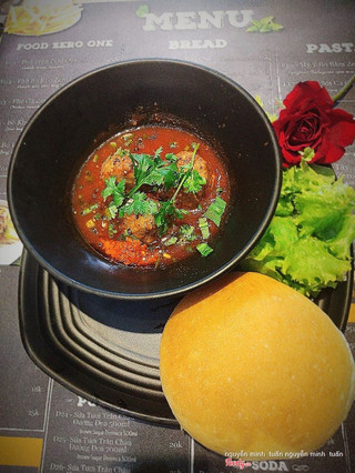 Bánh mì thịt viên 18k