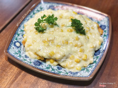 Cá chiên sốt ngô (180k)