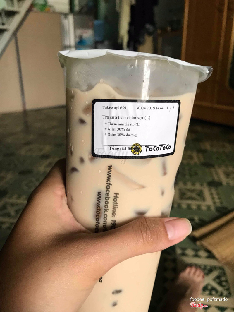 Rõ ràng + thêm machiato cream cheese mà nhìn tới nhìn lui ko thất 1 miếng kem. Hờn!