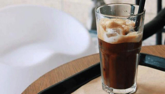 Block Coffee - Nguyễn Đình Chính