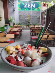 Yaourt trái cây thập cẩm