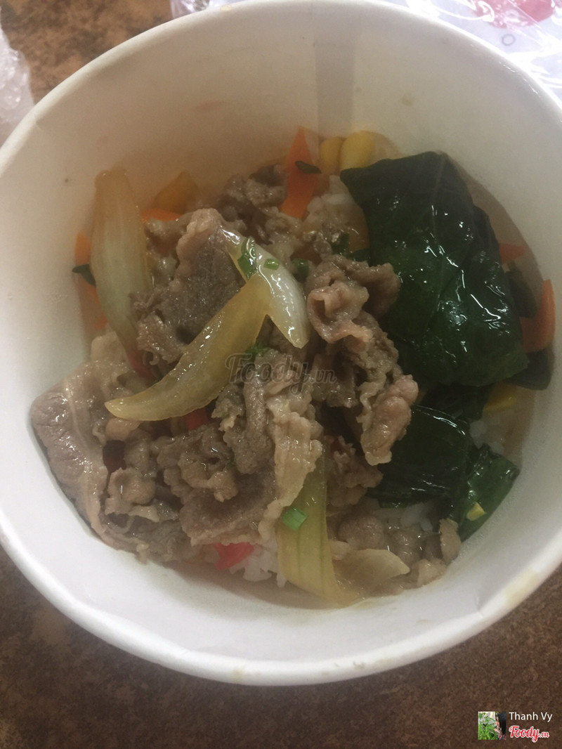 Tô cơm thịt bò Mỹ