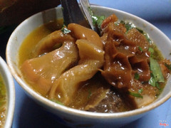 Phá lấu bò
