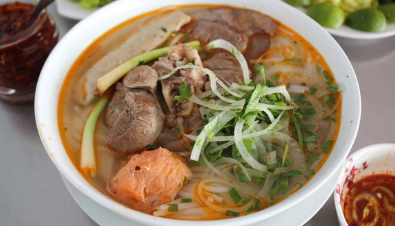 Bún Bò Huế Bà Nga