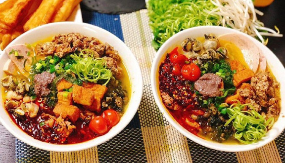 Bún Riêu Cua Bà Ú