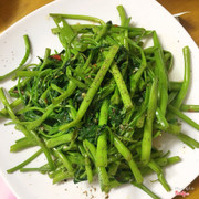 Rau muống xào tỏi