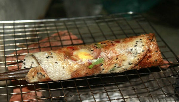 Bánh Tráng Mắm Ruốc Cô Loan