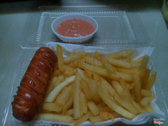 Mix 1: Khoai tây chiên xúc xích