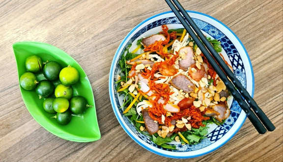 Phở Chua 22 - Phở Chua & Mỳ Trộn - Duy Tân