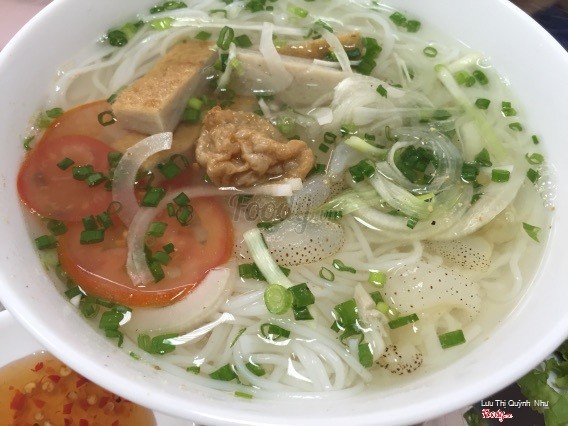 Bún chả cá và sứa 30k