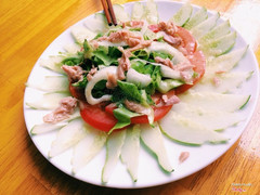 Salat cá ngừ