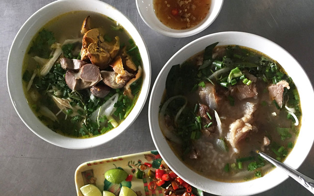 Đập Đá - Cháo Bò & Xôi Gà