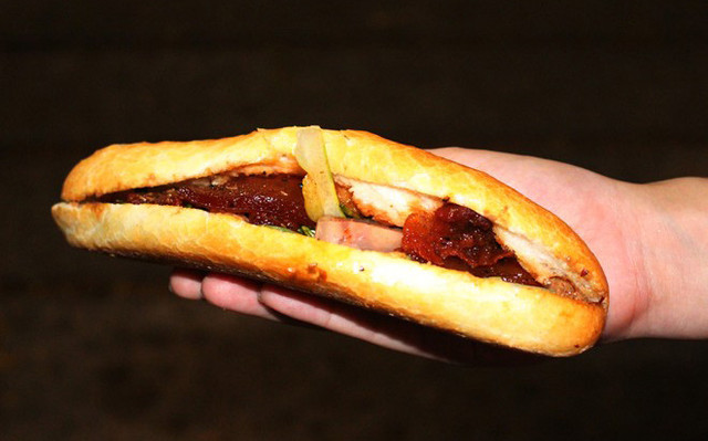 Bánh Mì Thư Chinh