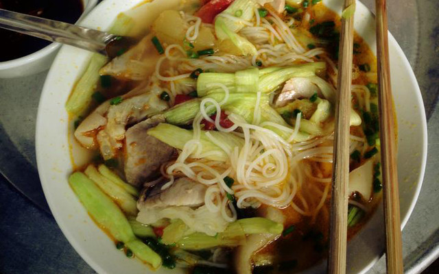 Bún Móng Giò Sườn - Hòe Nhai