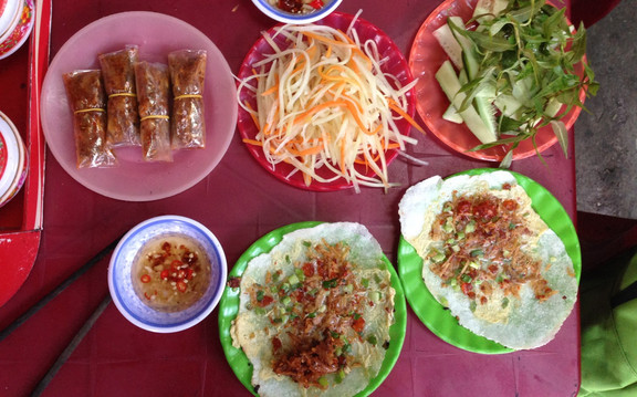 Bánh Ép Cây Sứ