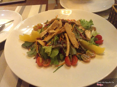 Salad ức gà