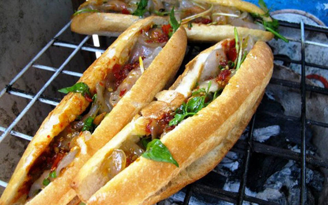 Bánh Mì Bột Lọc - Huỳnh Thúc Kháng