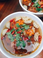 Bún chả