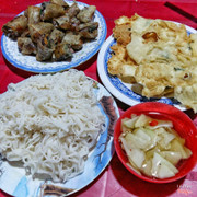 Bánh rán + bún chả cuốn